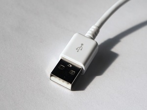 that_usb_phone_charger_might_be_stealing_your_data